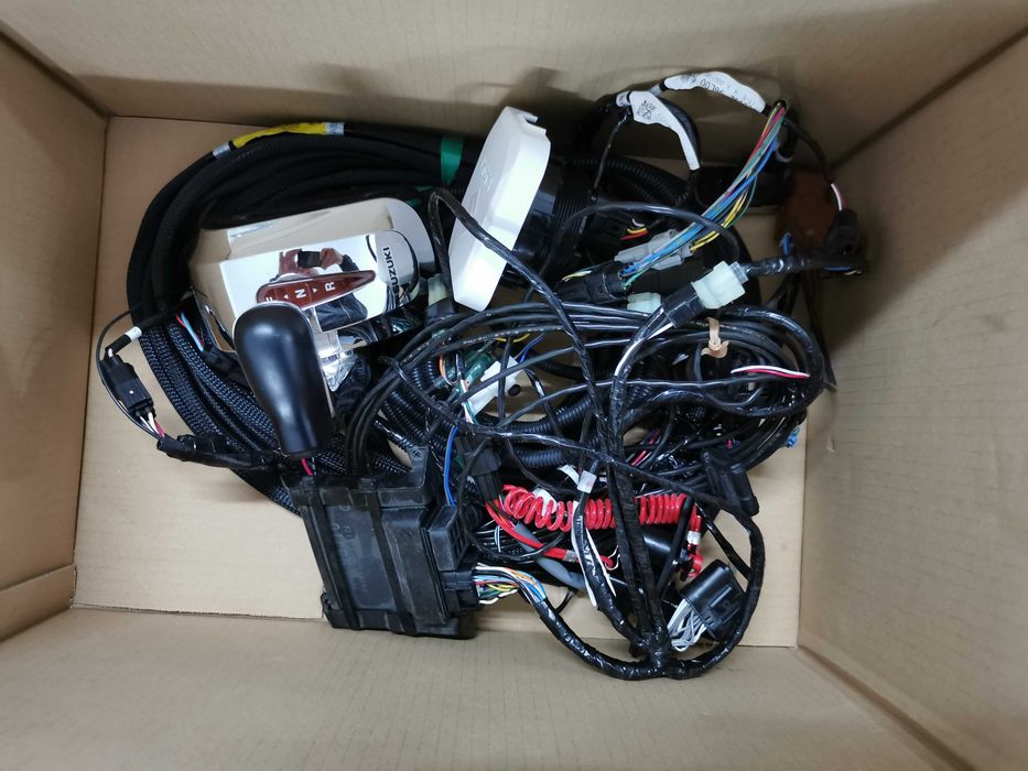 Zestaw Elektroniczny do Suzuki manetka ,instalacja,zegary