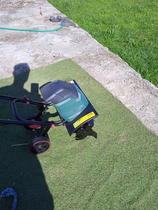 Motor enchada, para lavrar terras nova nunca foi usado