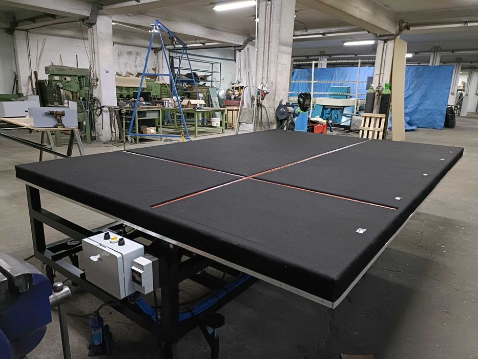 Mesa de Corte C/Estronque e C/Colchão de Ar