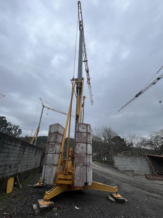 Grua automontante potain hd 25