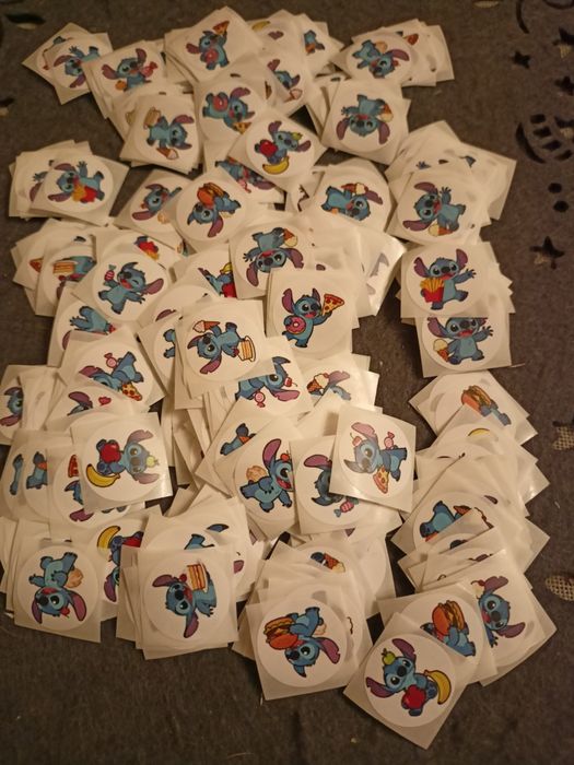 Naklejki małe Stitch