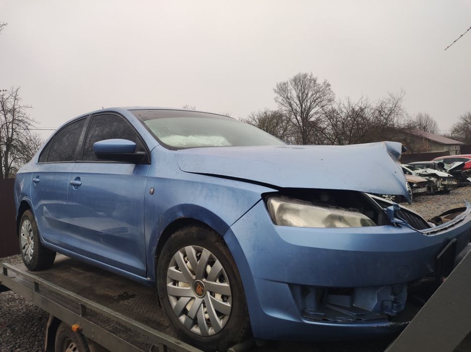 Продам ШКОДУ РАПІД .Skida RAPID після ДТП