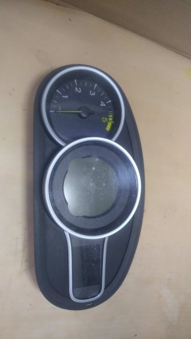 /Megane III 3 licznik