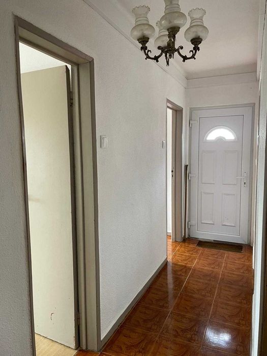 Casa para arredar em Mangualde da Serra - Gouveia