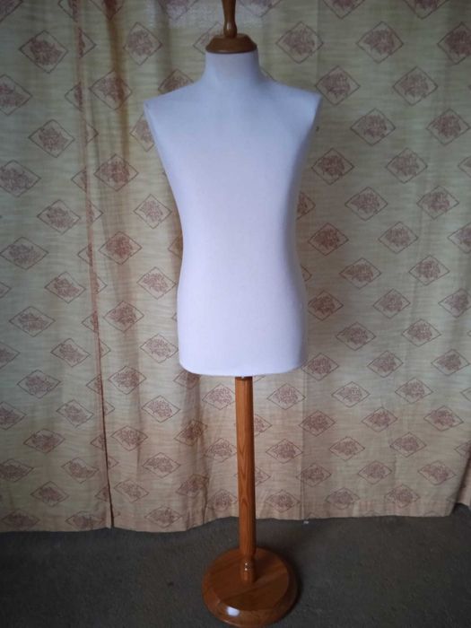 Manequins - masculino, feminino e criança - Usados em bom estado