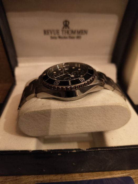 Revue Thommen 42mm ETA Valjoux 7750 Daytona