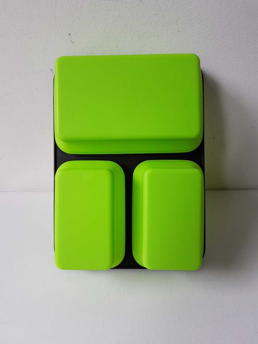 Potrójny silikonowy składany pojemnik na żywność lunchbox zielony