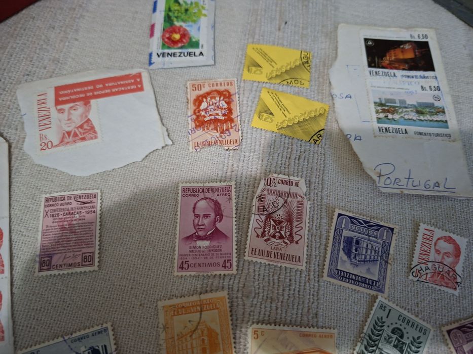 29 selos antigos da Venezuela