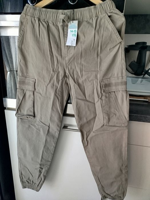 Spodnie PRIMARK nowe rozmiar 170 WYSYŁKA PO 23 SIERPNIA