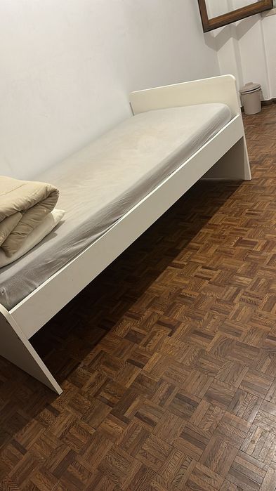 Cama Solteiro Ikea Kuroy