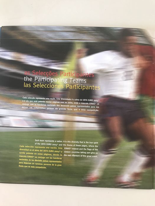 Filatelia - Colecção de 48 Selos Postais relativos ao EURO 2004
