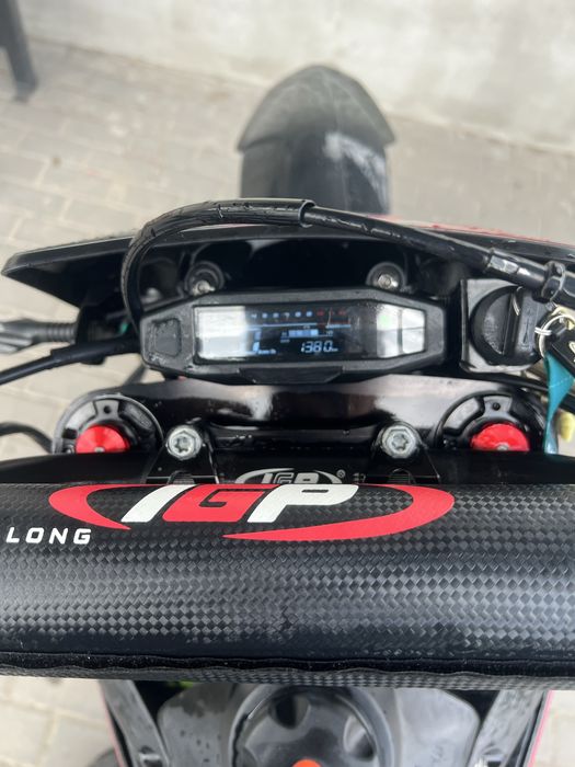 Geon gnx k23 nb motard ( терміново)