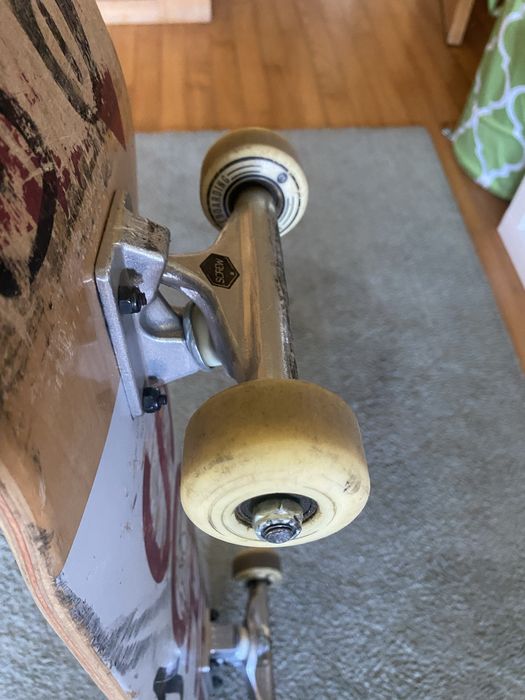 Skate Screw pouco usado