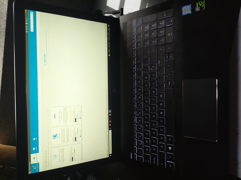 HP FHD i7 256SSD 1tb 16gb GTX 4gb