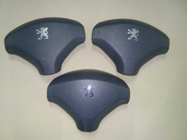 Подушка Airbag,кришка,накладка,заглушка керма Peugeot 5008.3008 Пежо.