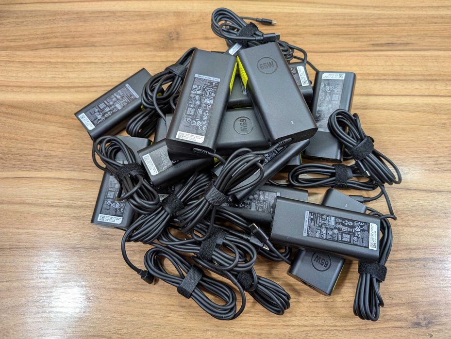 Блок живлення для ноутбуків Dell 19.5V 3.34A 65W Type-С