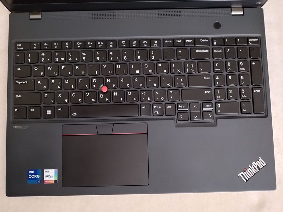 Lenovo ThinkPad T16 Gen1 / 16"  IPS / i7-1260P / 40 GB  / 512 GB SSD