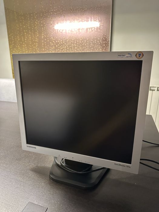 Monitor Samsung SyncMaster 701N (17’’)