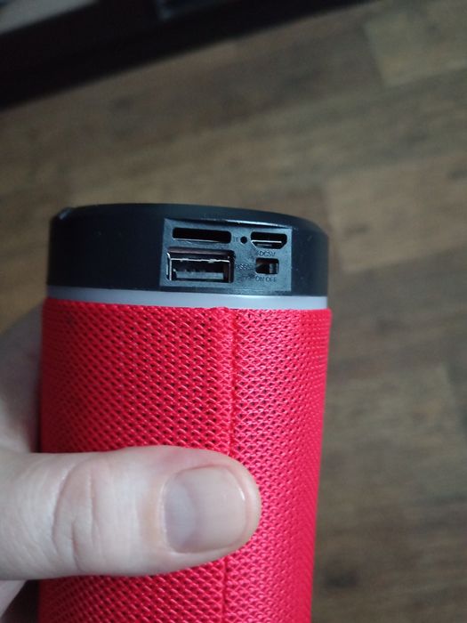 Блютуз колонка новая