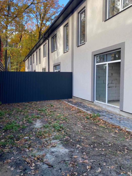 Продам таунхаус в центрі міста, газ 50000 $