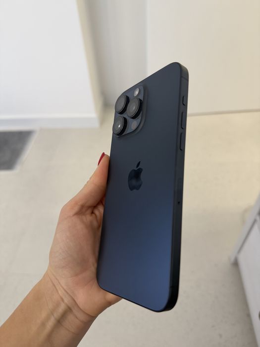 Продам ihpone 15 Pro Max 256gb