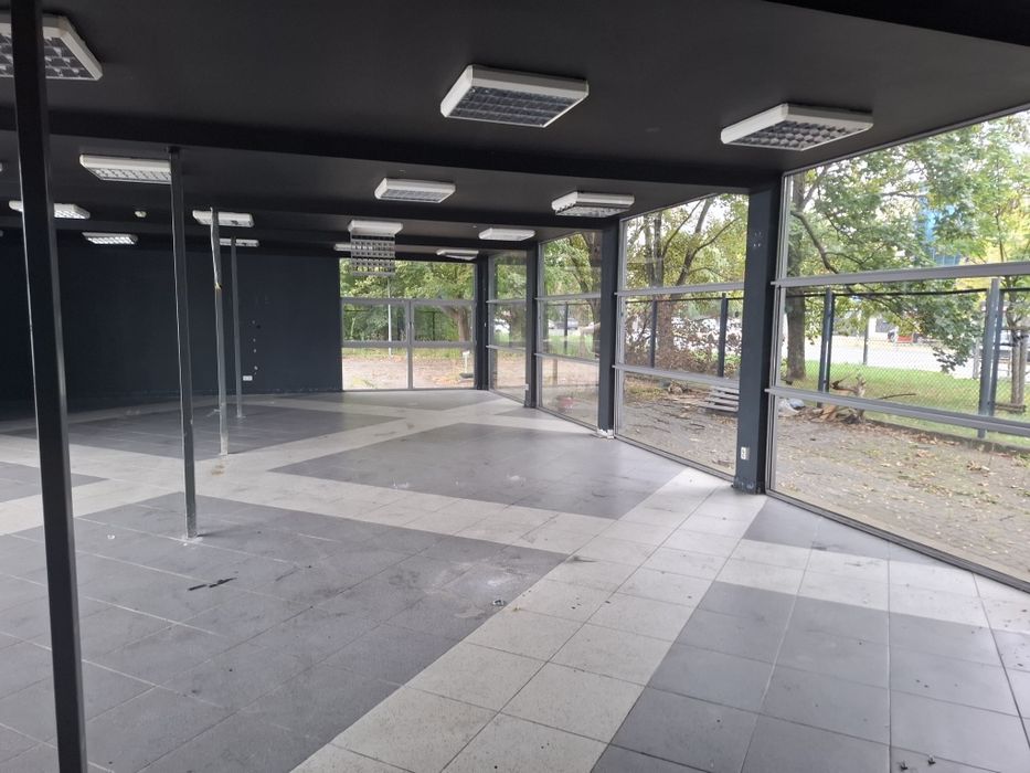 Hala magazyn biuro kontenery