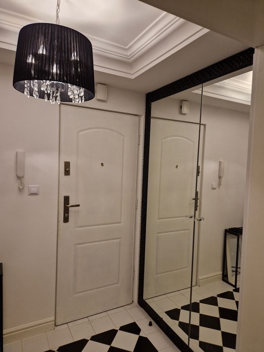 WYSOKI STANDARD  80m²   2  sypialnie  klimatyzacja  Balkon  Garaż i Miejsce Postojowe  Zana60