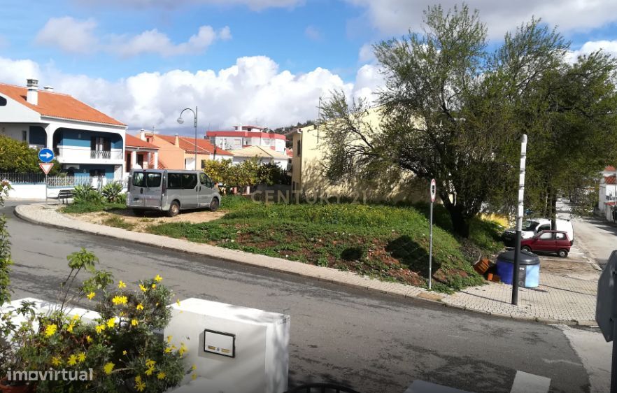 Terreno Urbano para construção de moradia em São Bartolomeu de Messine