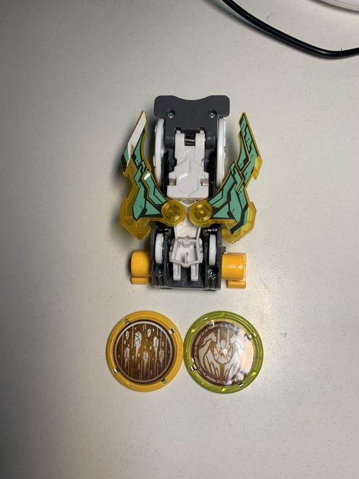 Дикі скрічери (іграшки для дітей)