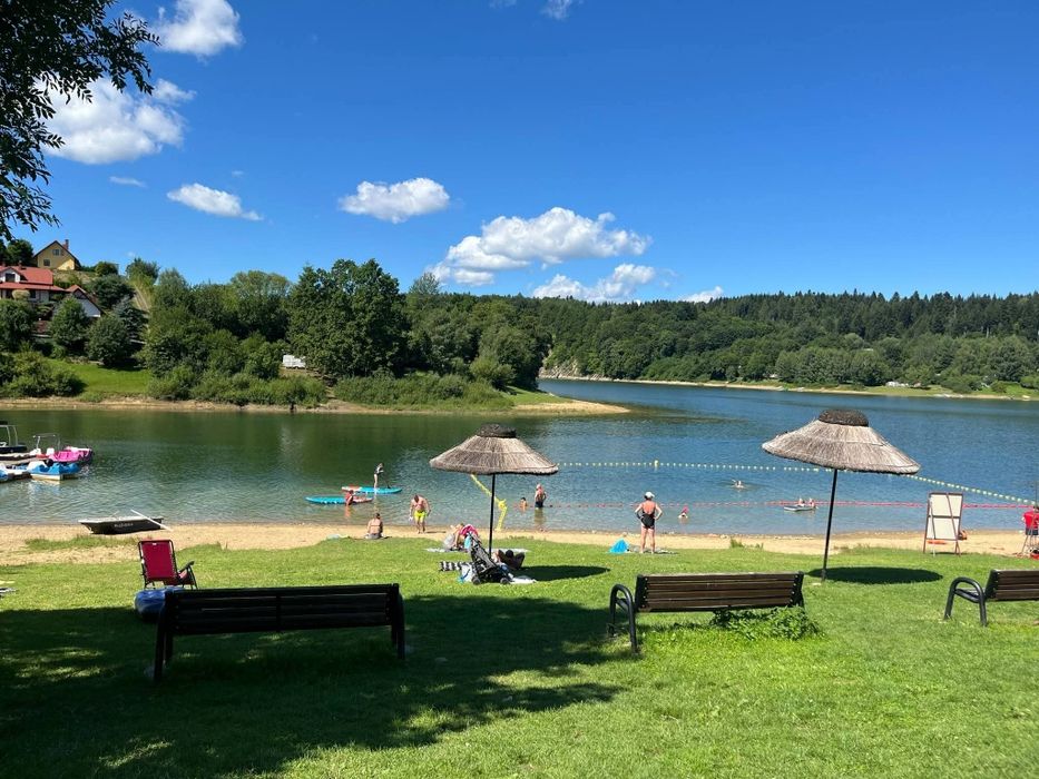 Domek blisko kapieliska Solina Bieszczady