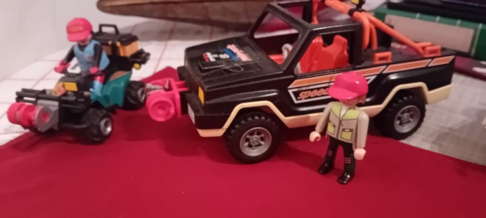 Various Playmobil Sets64284872867587121