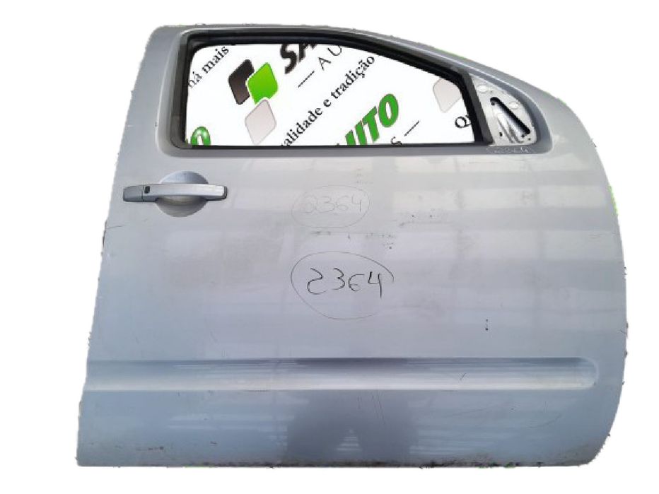 Porta frente direita NISSAN NP300 Navara Pick Up (D40)