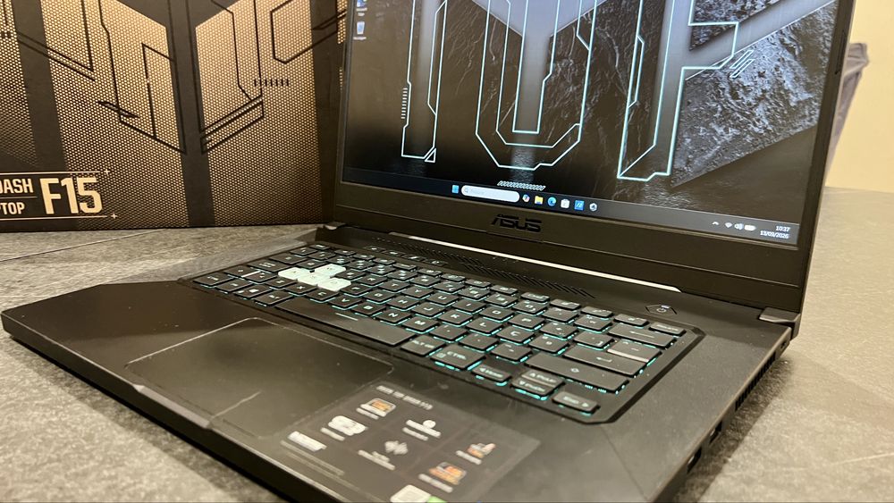 Portátil Asus Gaming FX516 I5-11300H/16Gb Ram/RTX 3050/Ecrã 144Hz