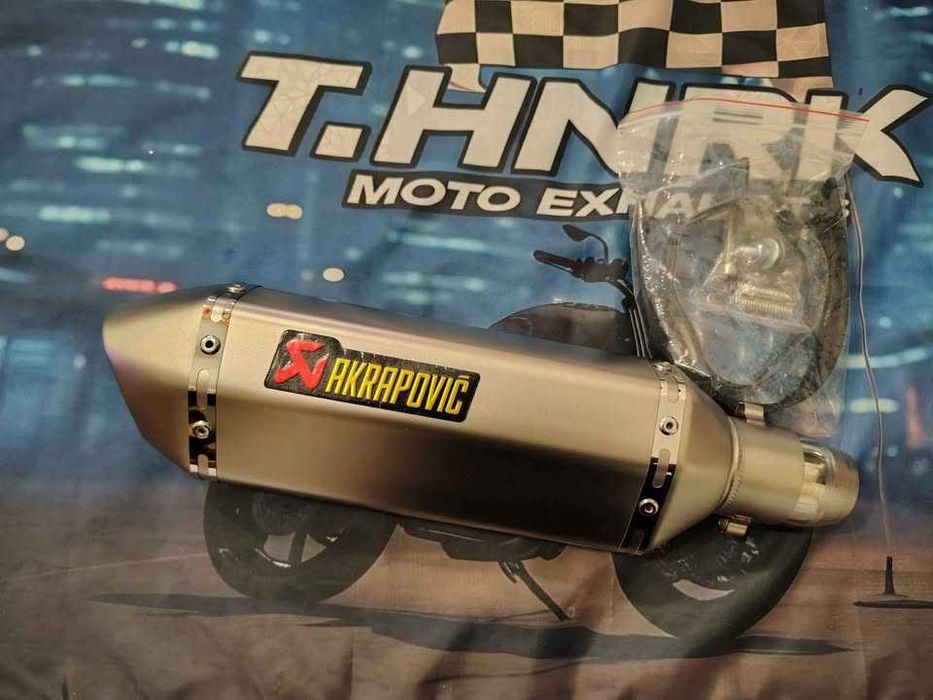 Ponteiras de escape moto - autocolante AKRAPOVIC. e db killer incluido