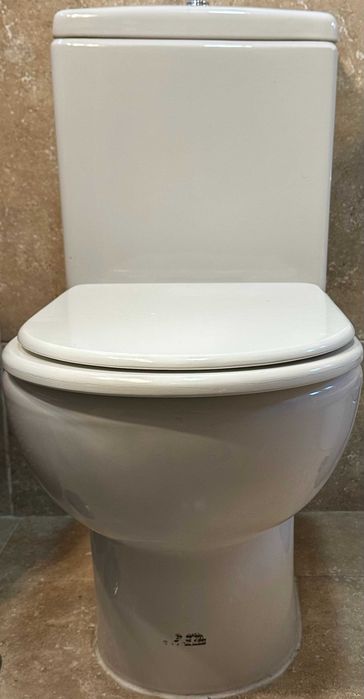 Sanita + autoclismo + Bidé com torneira - Marca ROCA