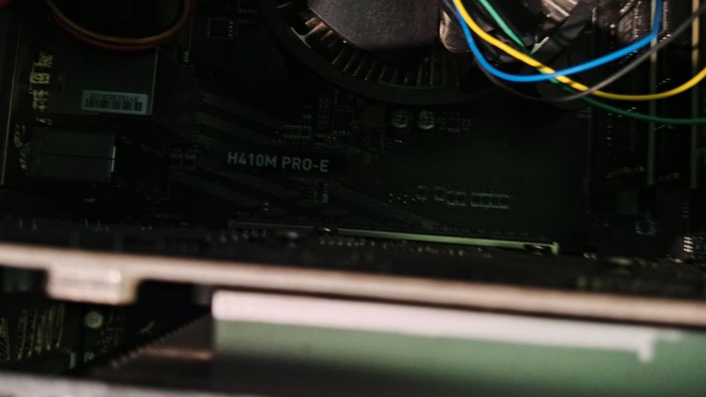 Продам пк для ігор хароший