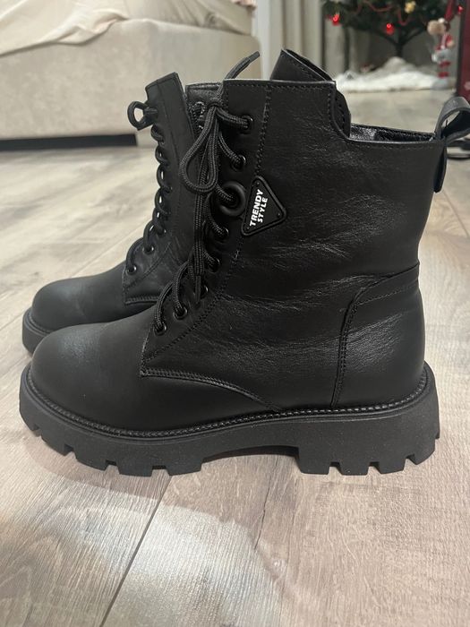 Взуття зимове. Шкіряні черевики.