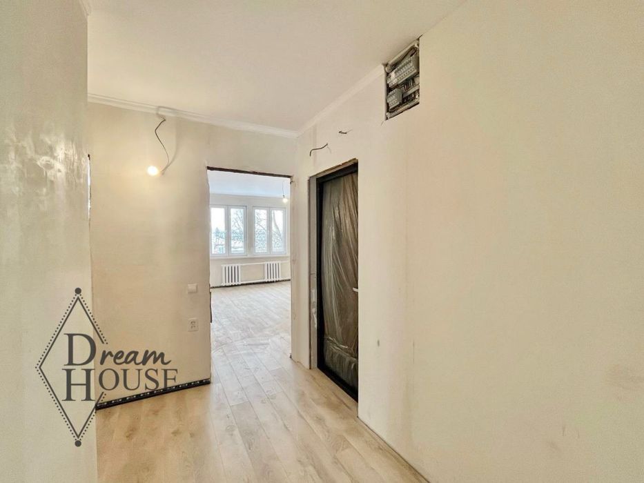 Продаж 2 кімнатної квартири