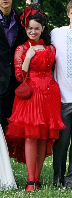 Эффектное яркое красное платье. Эксклюзив! Випускне плаття