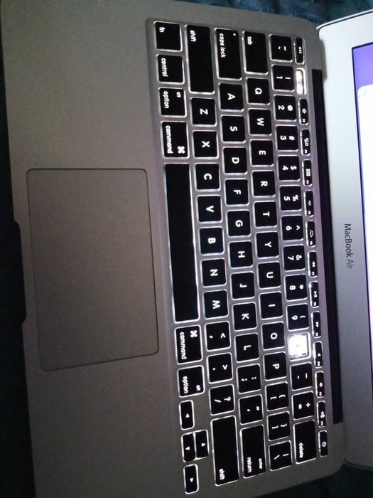 Ноутбук Apple A1465 MacBook Air 11" (Early 2015) (i5-5250U|4GB|128SSD)