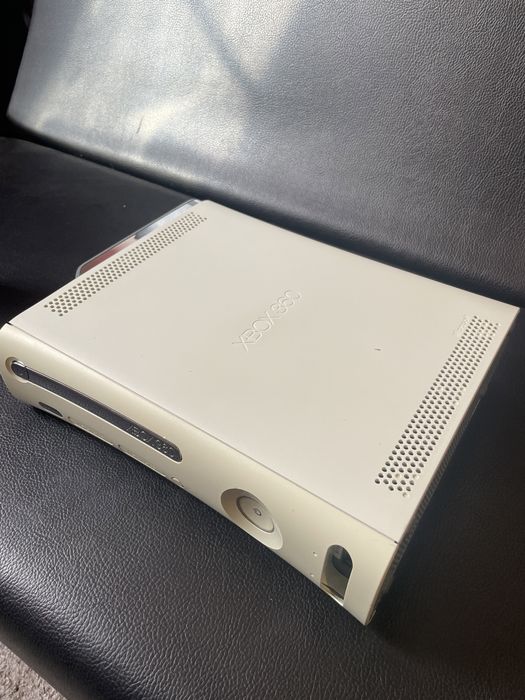 Xbox 360 c/Comando e Jogo64171737227138121