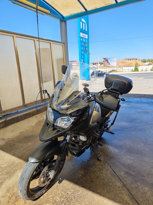 Moto Suzuki V-Strom