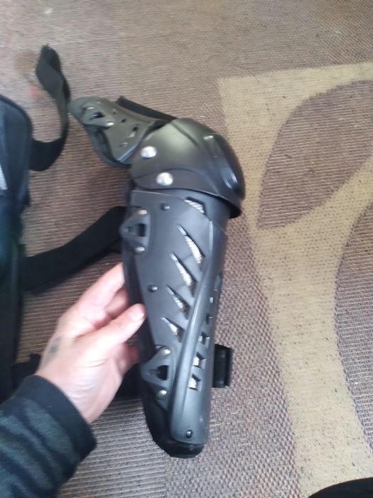 Шарнірні наколінники Sulaite – н