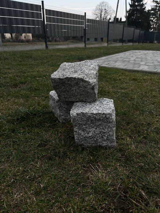 Płytki granitowe chodnikowe i kostka granit