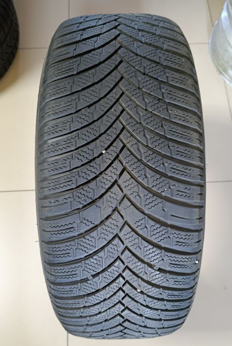 Шина (одна) б/у 225/55R17 101V Firestone Winterhawk 4