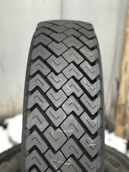 Шина грузовая 1шт 225/75 R17,5 128/126M Continental LDR