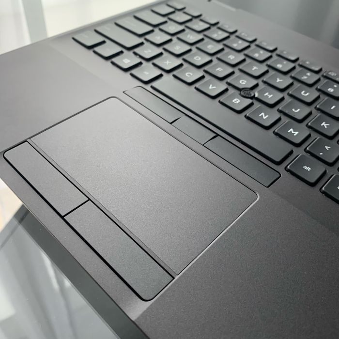 Dell Latitude 5501 i7 9850H 32GB 512GB