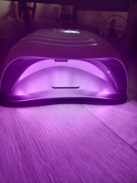 лампа для манікюру