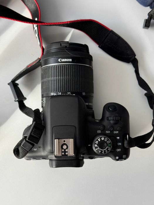 Máquina Fotográfica - Canon 750D