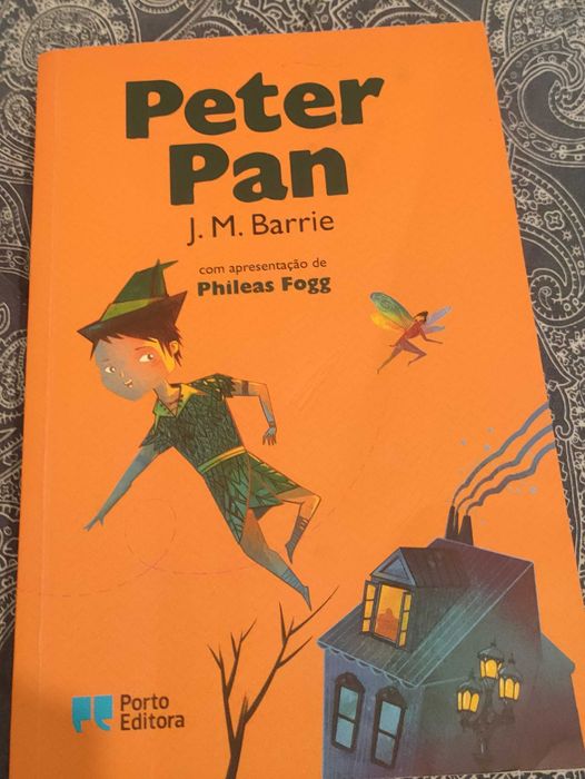 Livro Peter Pan.